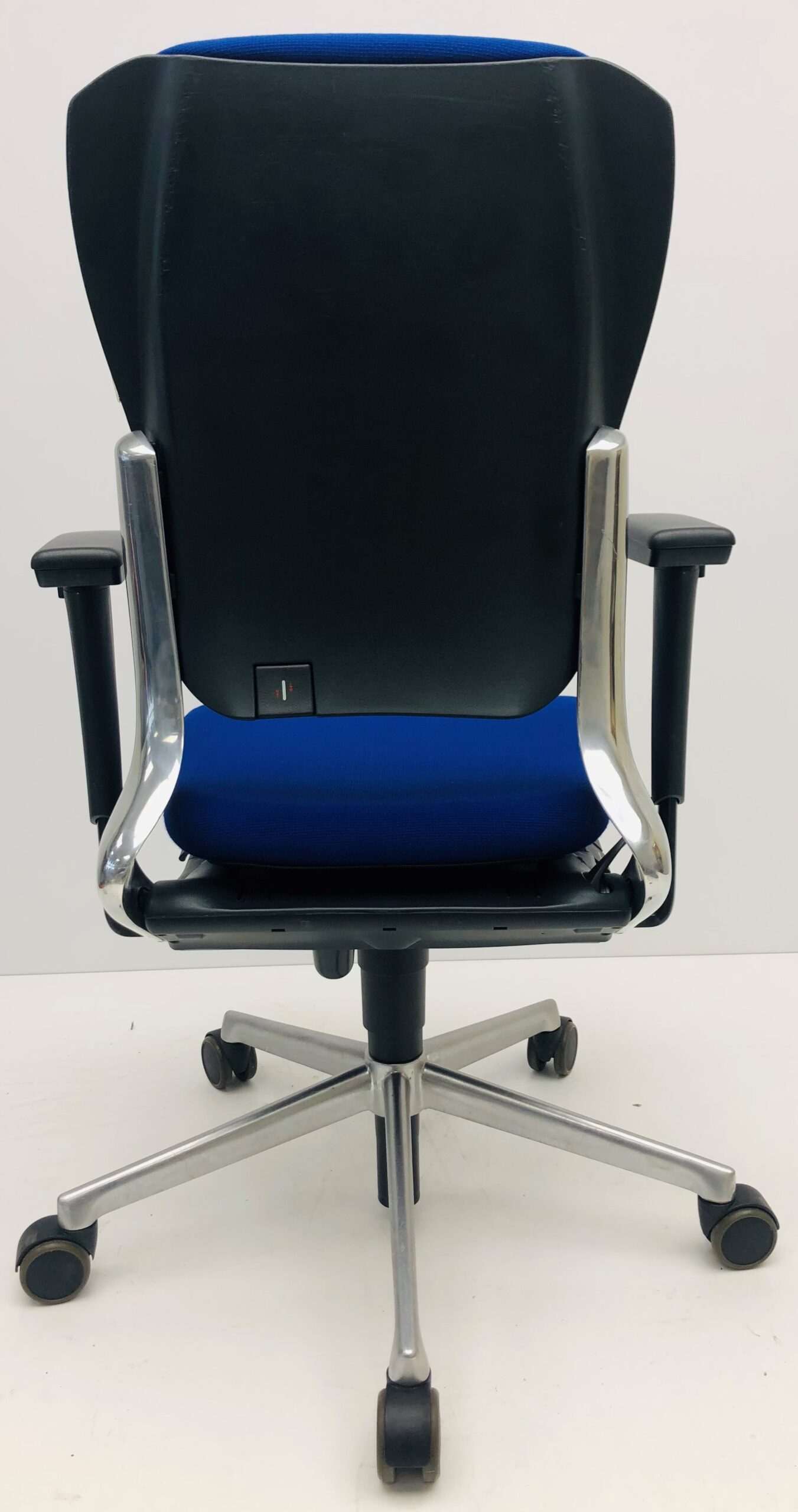 Bureaustoel Ahrend 230 donker blauw