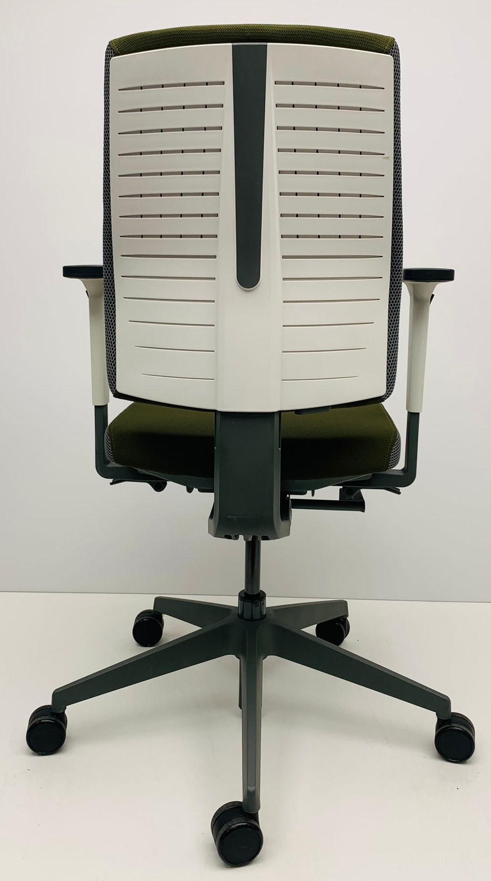 Bureaustoel Haworth Comforto Senator groen