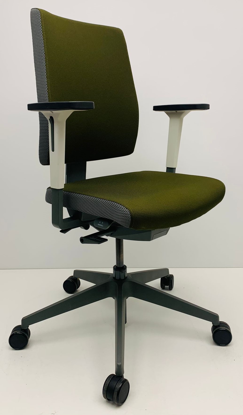 Bureaustoel Haworth Comforto Senator groen