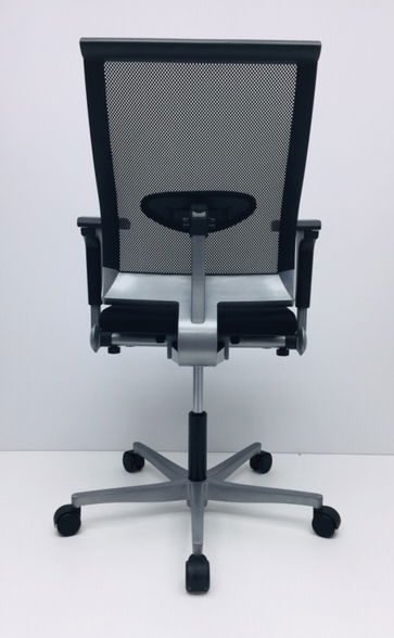 Bureaustoel Ahrend 250 zwart nieuwe stof Tempur