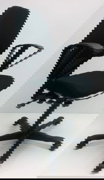 Bureaustoel Kinnarps 8000 zwart nieuwe stof