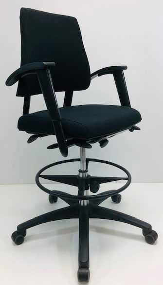Extra hoge bureaustoel BMA Axia office