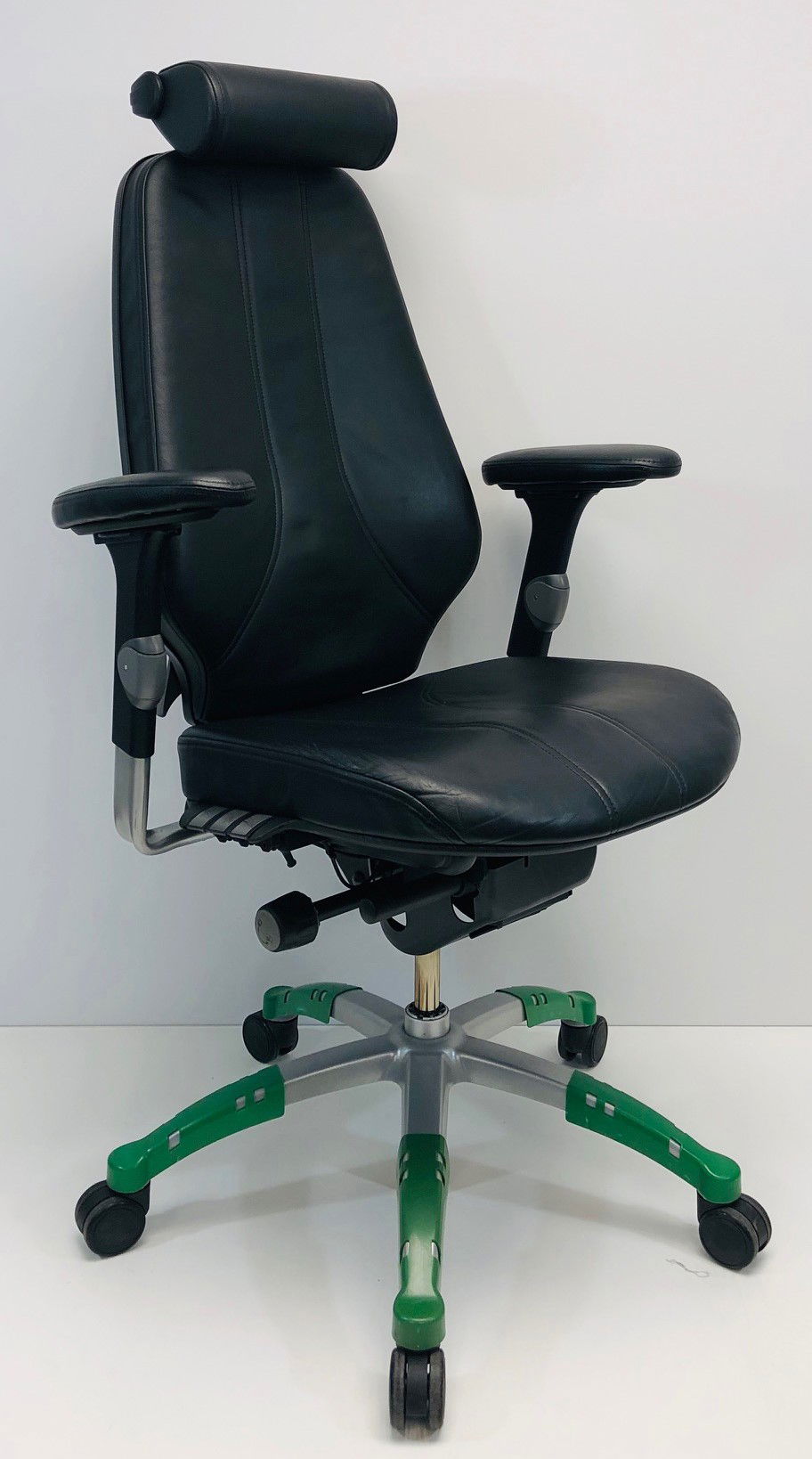 Bureaustoel RH Logic 400 met hoofdsteun zwart leder