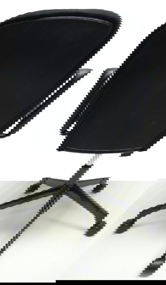 Bureaustoel Vitra Axion zwart nieuwe stof