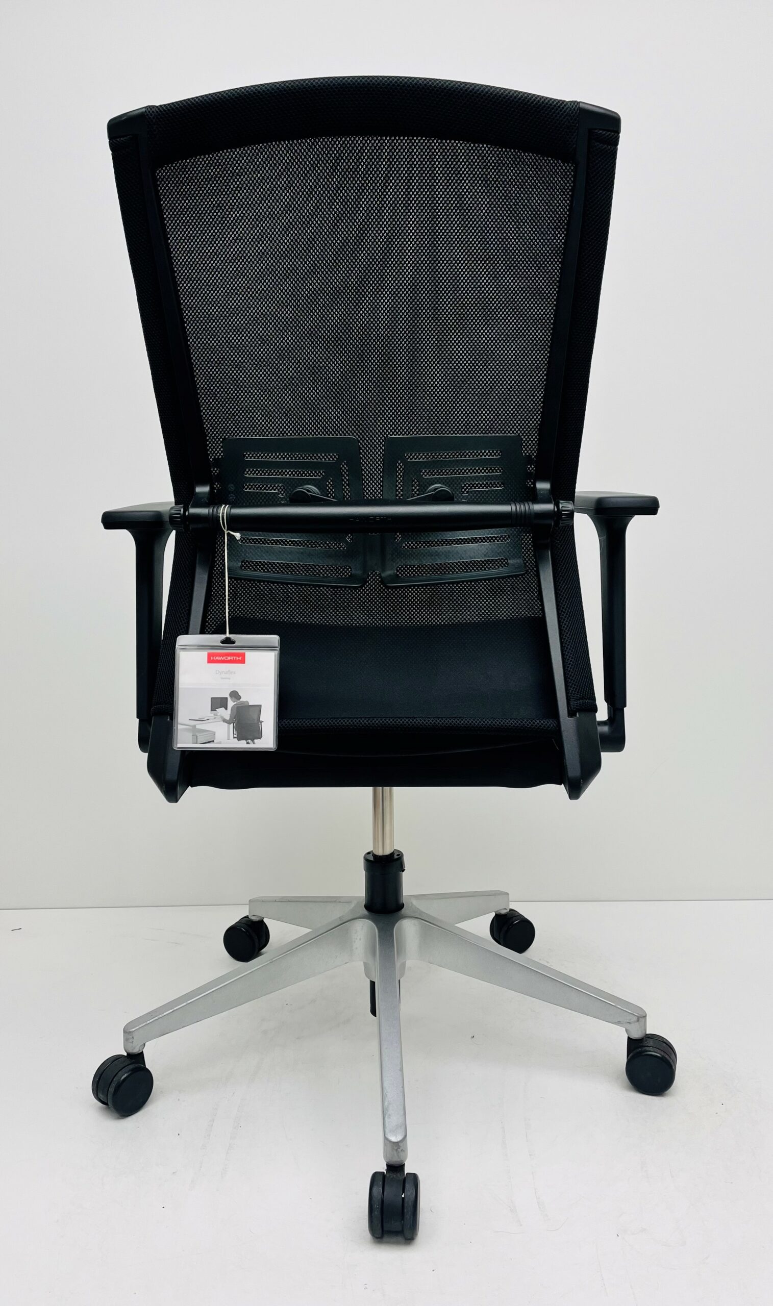Bureaustoel Comforto 56 zwart netrug