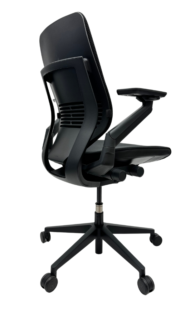 Refurbished Bureaustoel Steelcase Gesture zwart voetkruis