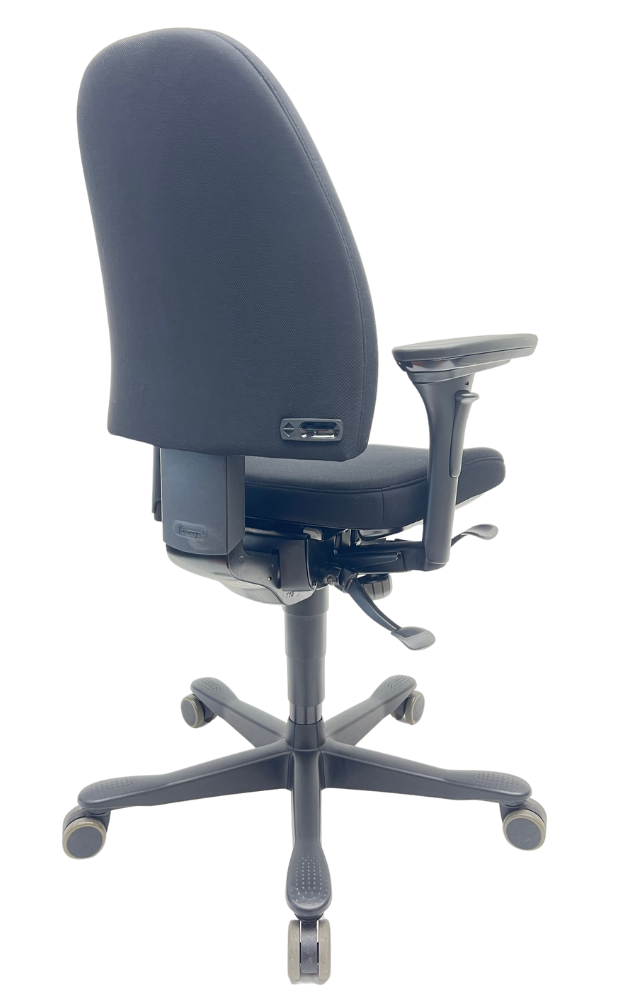 Refurbished Bureaustoel Kinnarps 6000 freefloat 4D armleggers ronde rug